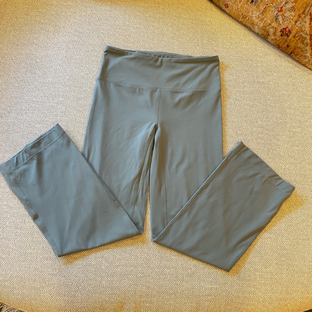 Zella Teal High-Waisted Capri Leggings
